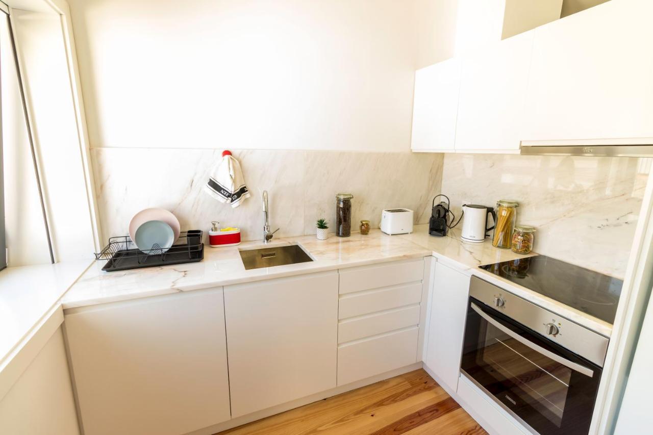 Guest H4U - Porto Batalha City Center Экстерьер фото